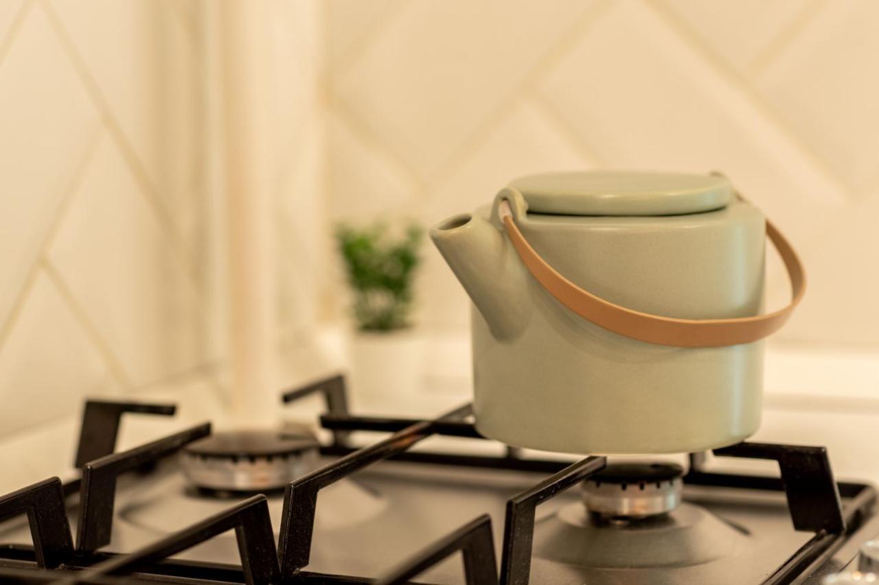 Ideal Stay: Spacious 2Br Apt Near Calea Victoriei ブカレスト エクステリア 写真